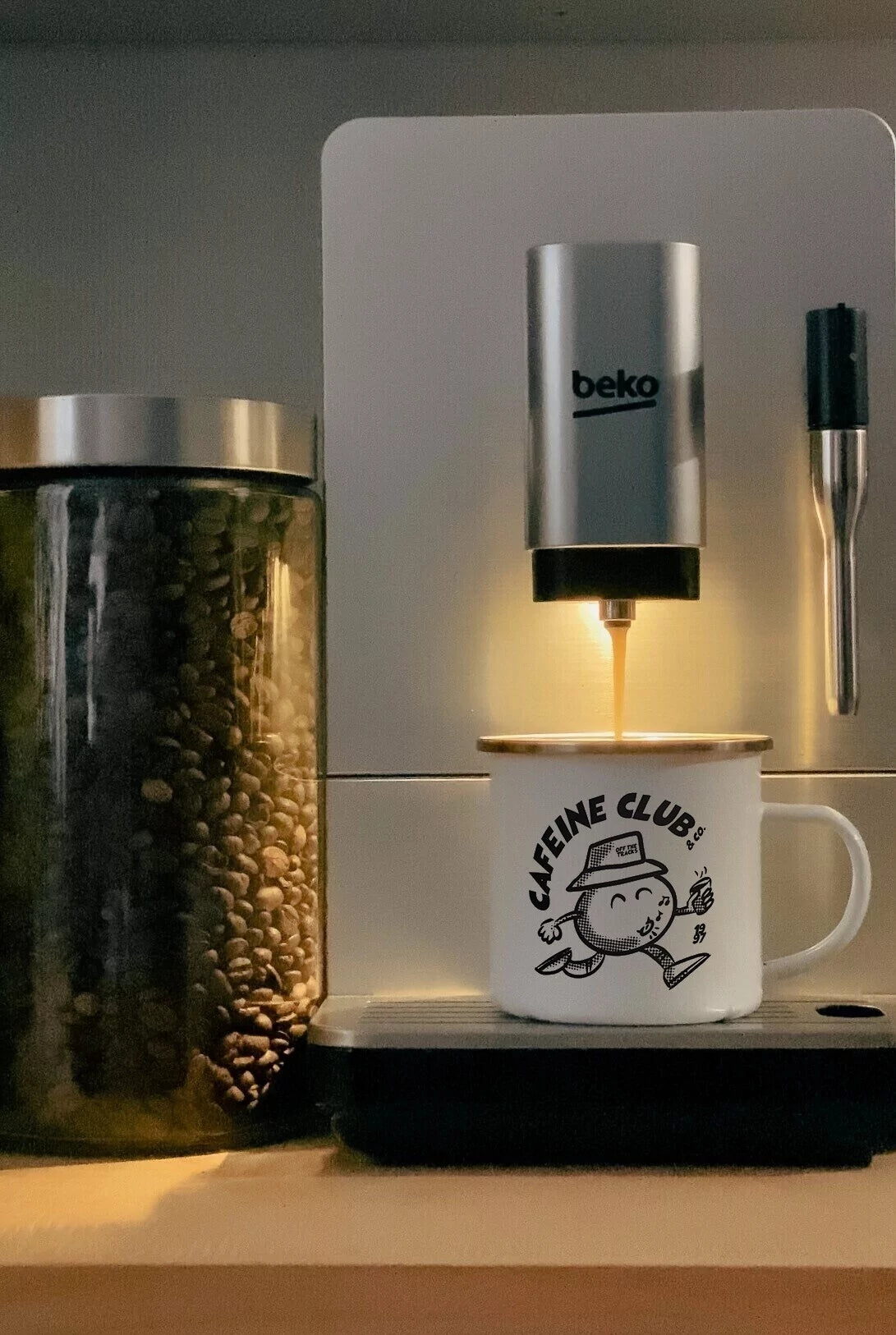 Mug cafeine club Off the tracks cafe